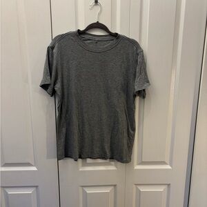 lululemon athletica Grey Women's Boyfriend Fit Tee